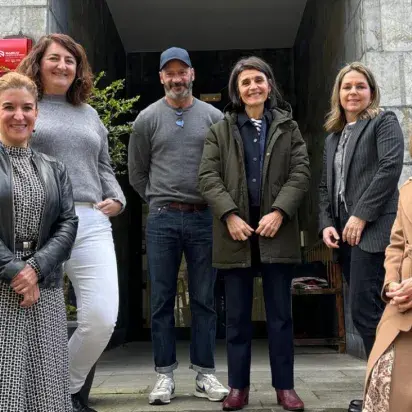La consejera Nerea Melgosa y su equipo visitan el centro de inserción social UBA de Emaus Gizarte Fundazioa