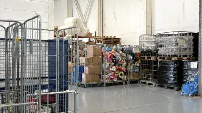 Ekocenters para la reutilización textil y RAEE